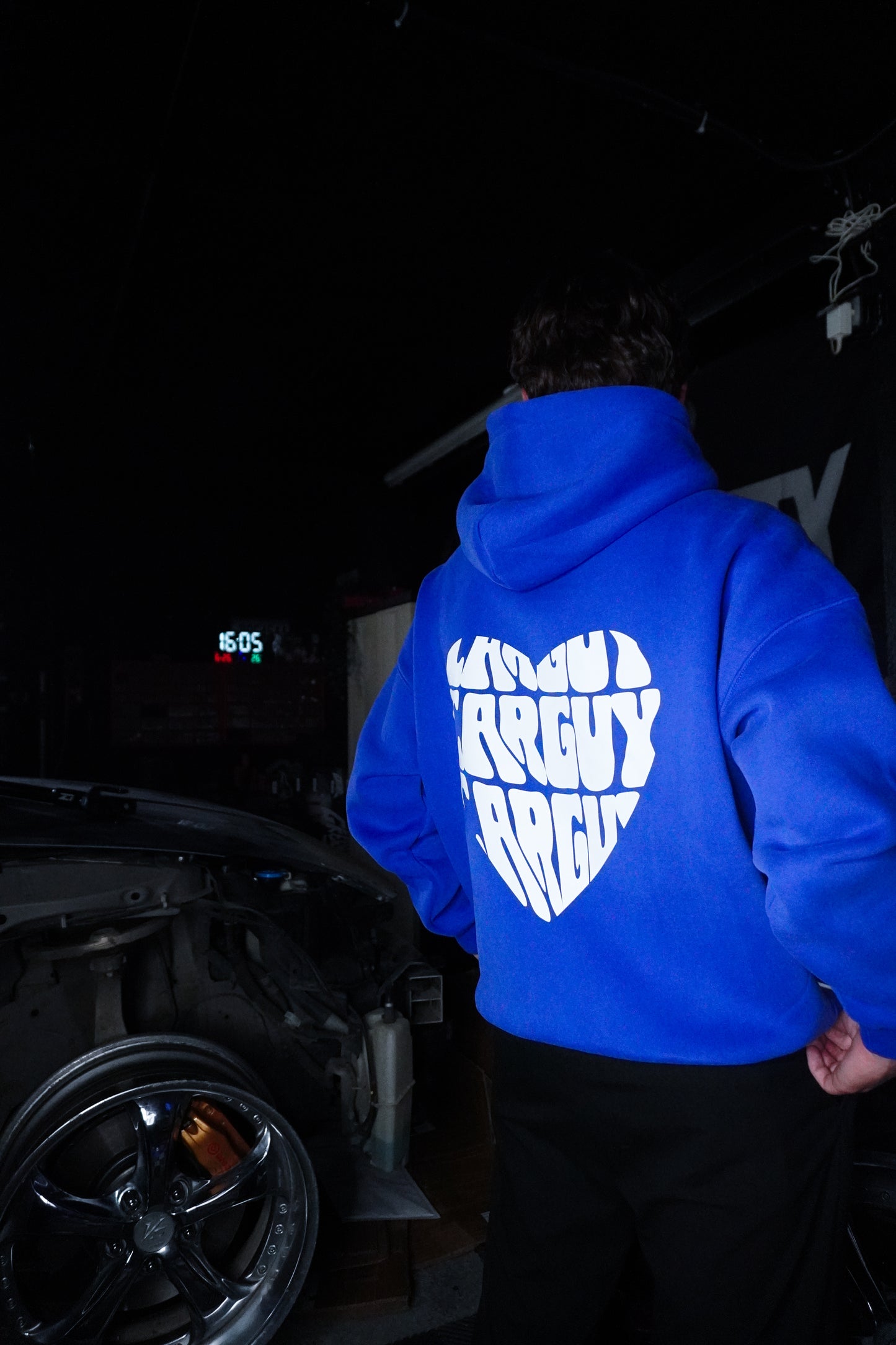 HOODIE HEART CAR GUY
