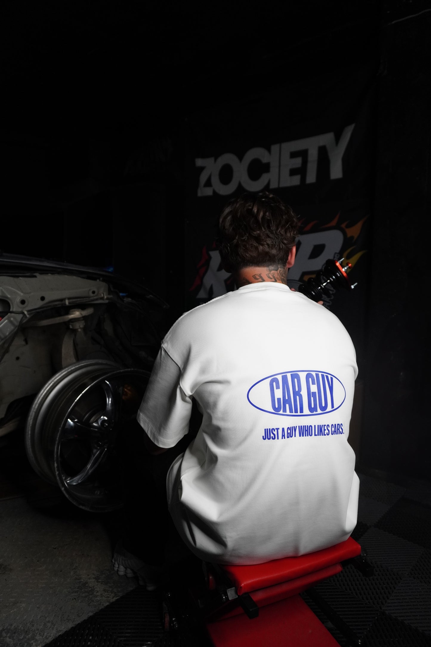 T-SHIRT CAR GUY