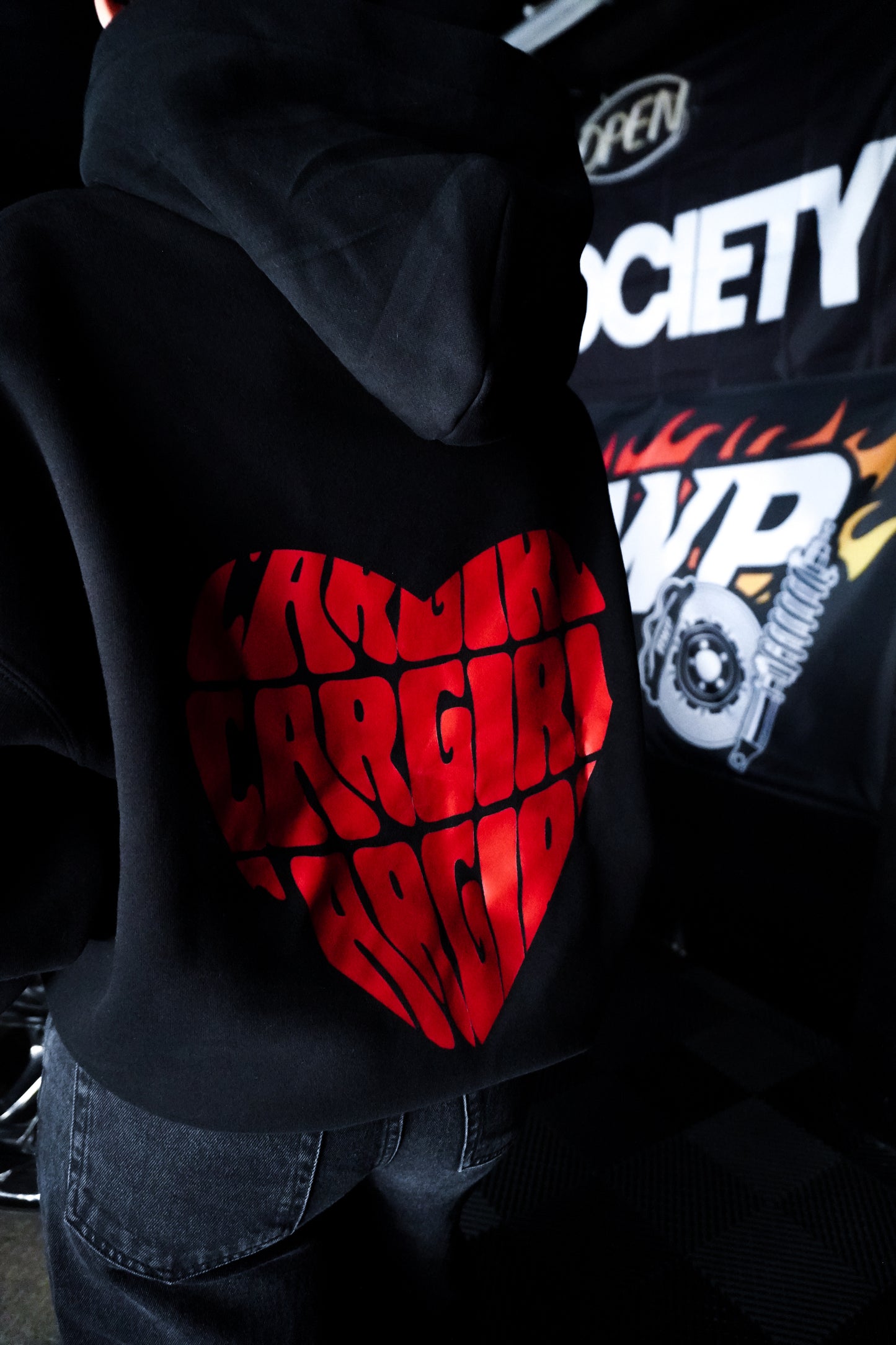 HOODIE HEART CAR GIRL