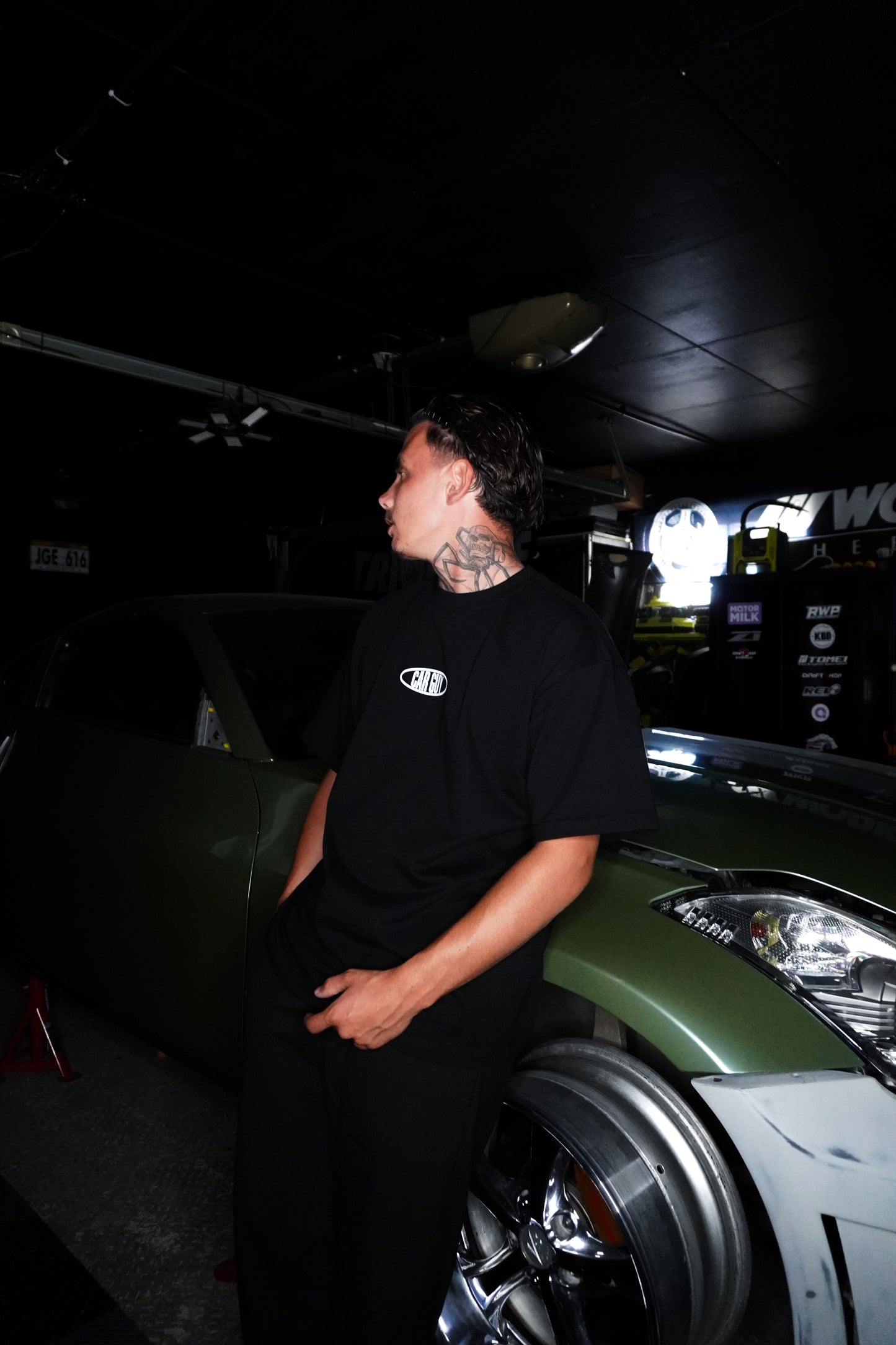 T-SHIRT CAR GUY